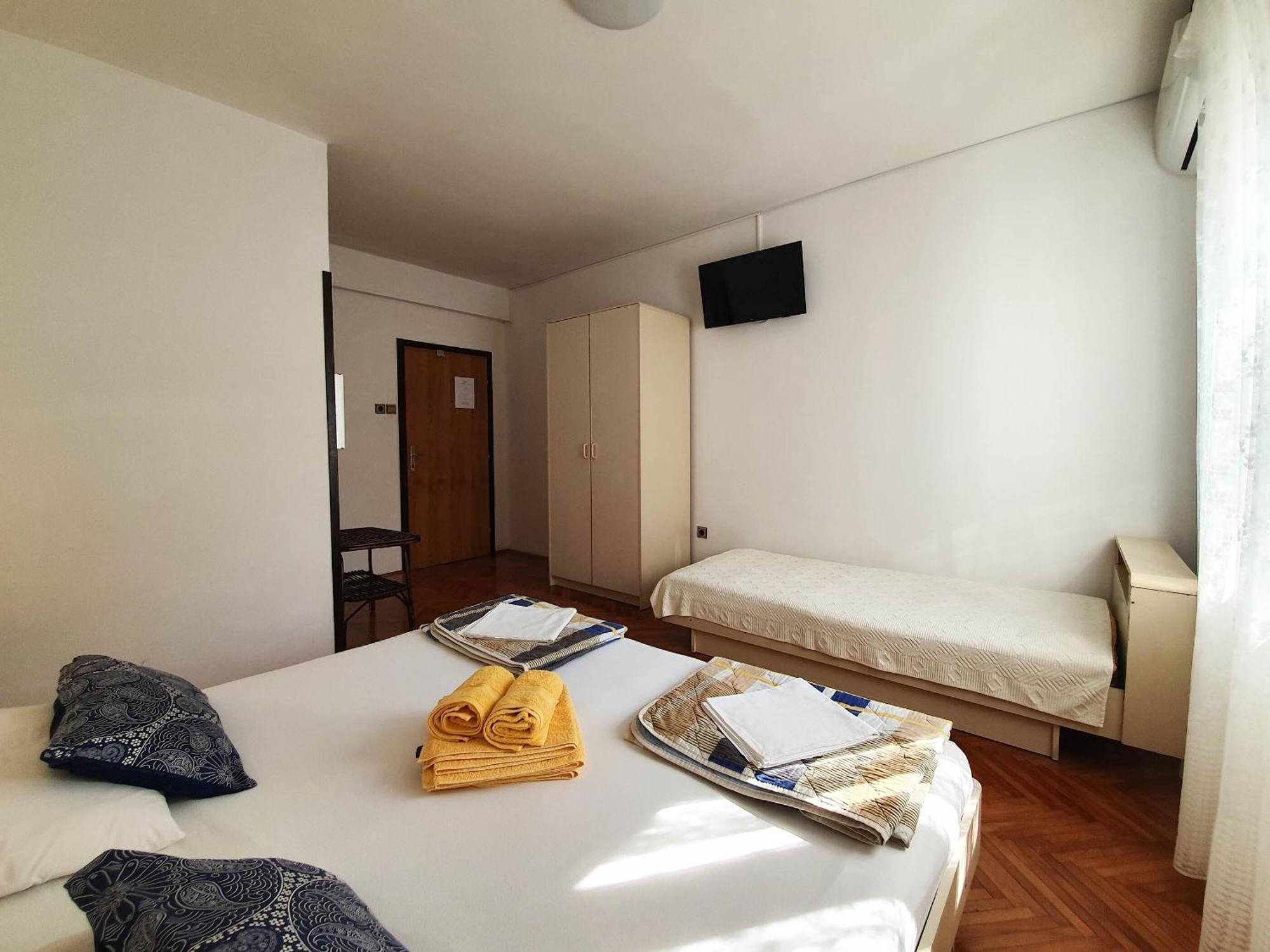 Rooms Zeljka 2 Crikvenica Exterior foto