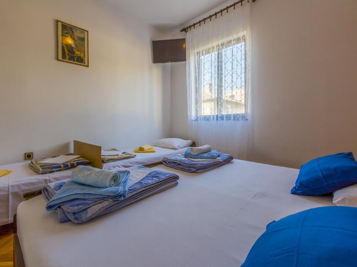 Rooms Zeljka 2 Crikvenica Exterior foto
